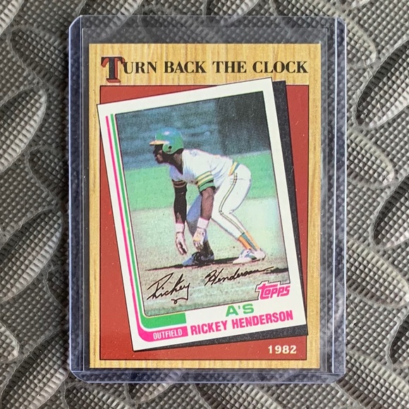 🔥⚾️RARE RICKEY HENDERSON ERROR BASEBALL CARDS • 1980’s TOPPS WRONG BACKS • MINT - Picture 5 of 8